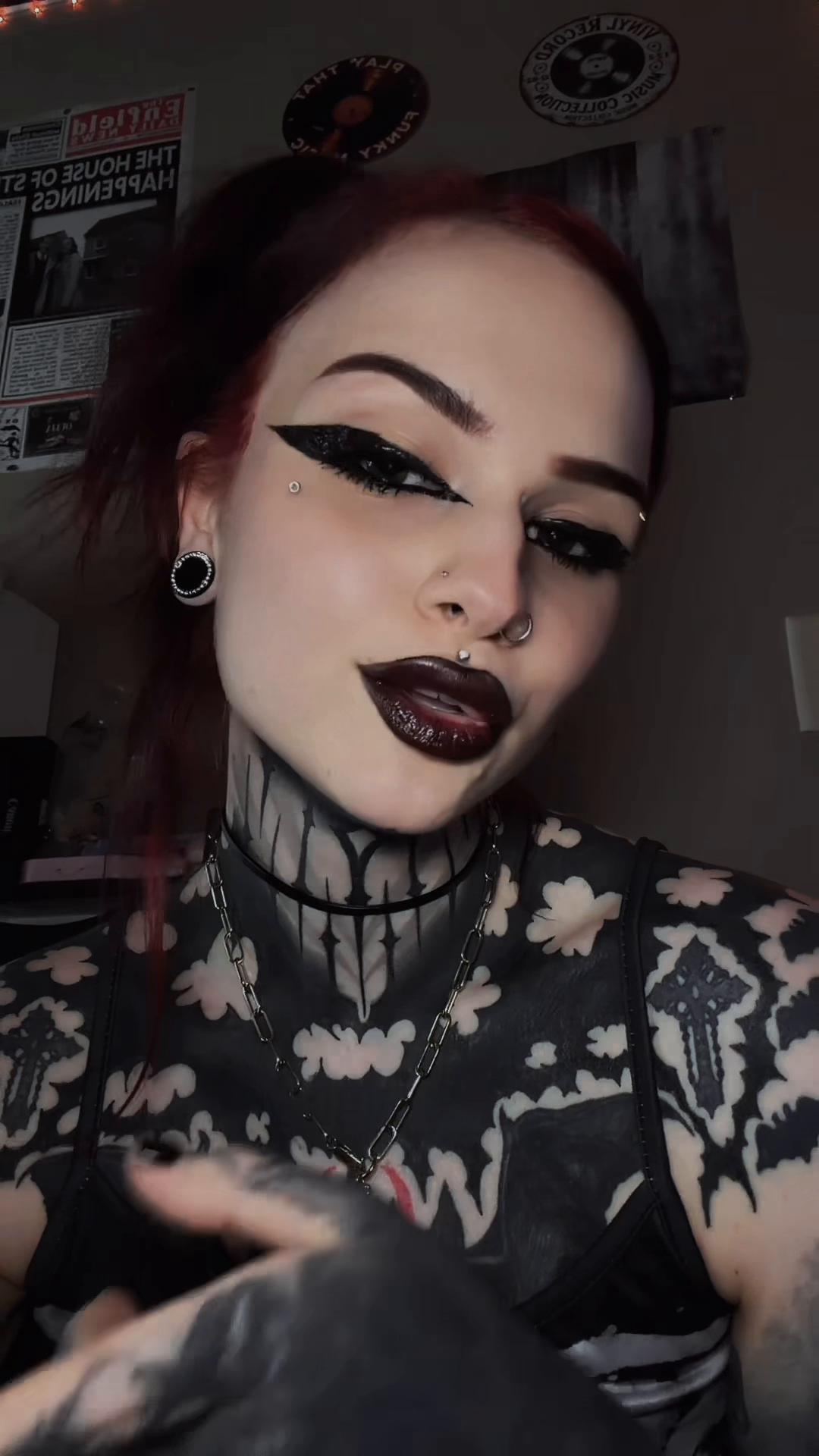 @˚ ♱ 𝔰𝔢𝔯𝔞𝔰 ♱˚