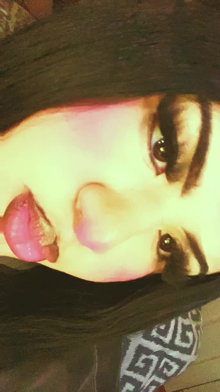 @𝒜𝓁ℯ𝓍𝒸𝒾𝓉ℴ❤︎︎