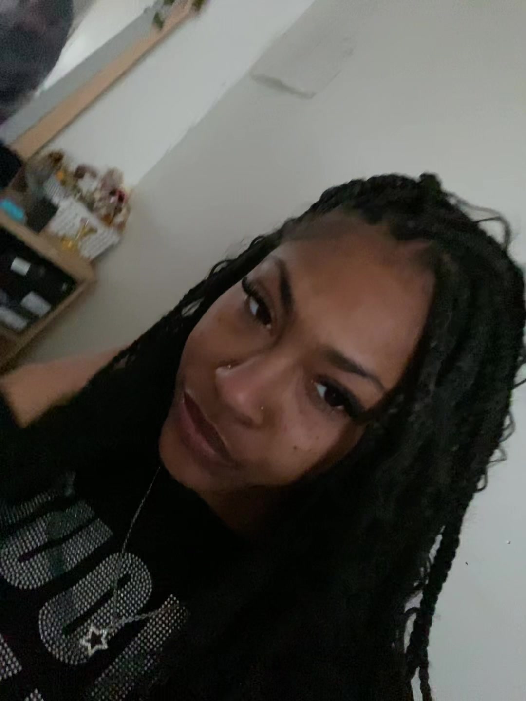 @div1ne0_0