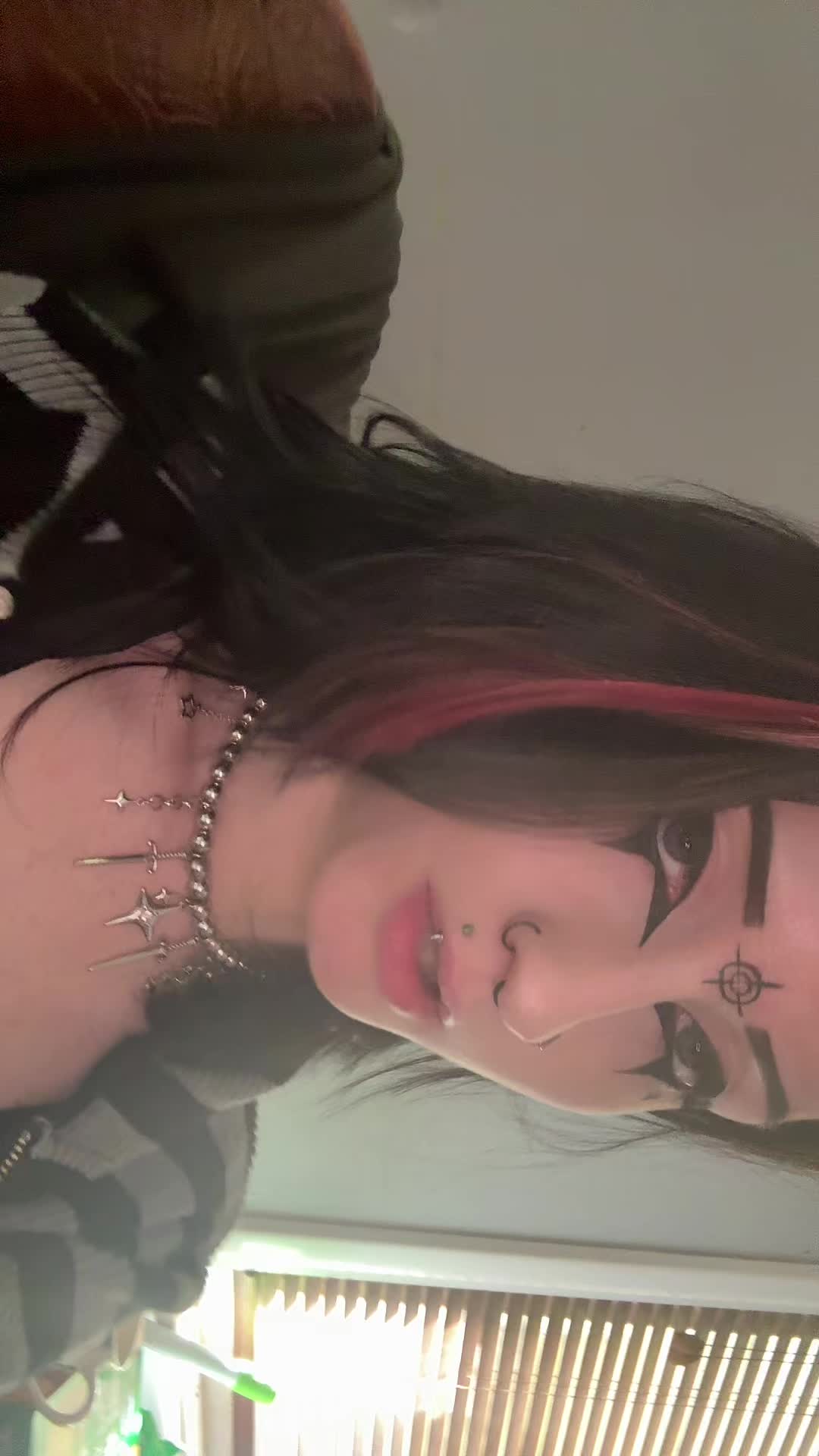 @✧.* 𝓢𝓴𝔂𝓮 ⋆.ೃ࿔*:･ 🫪