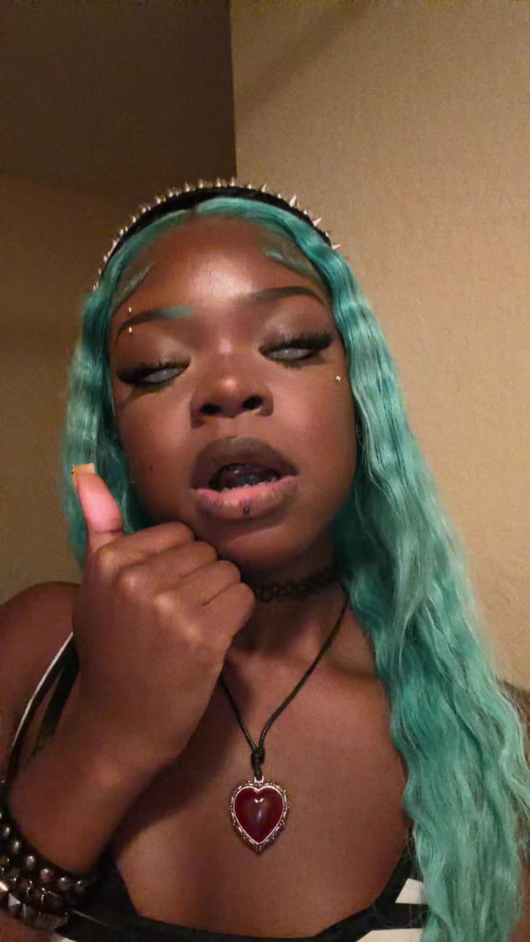 @️poopyglam69