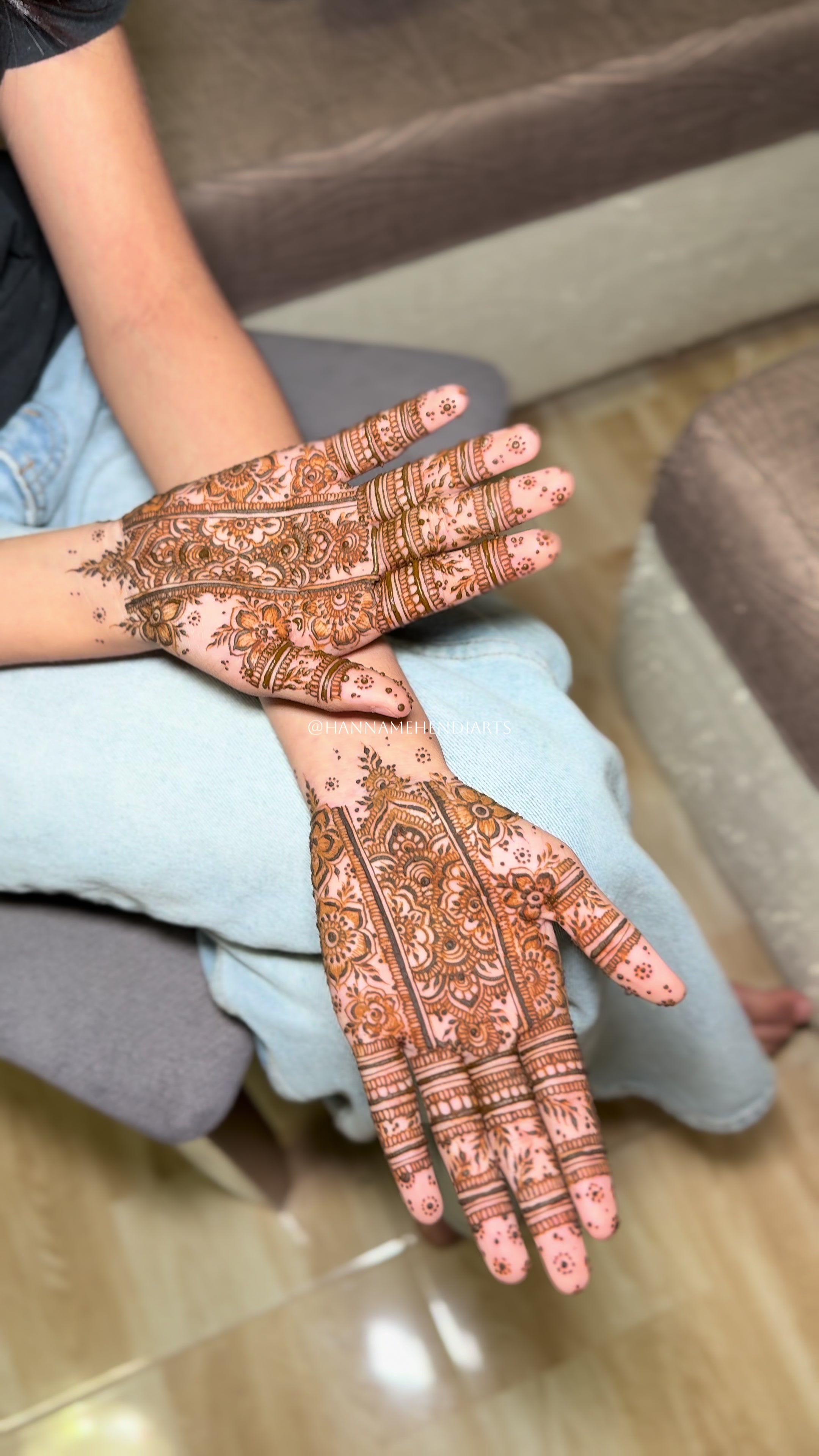 @Hanna Mehendi Arts