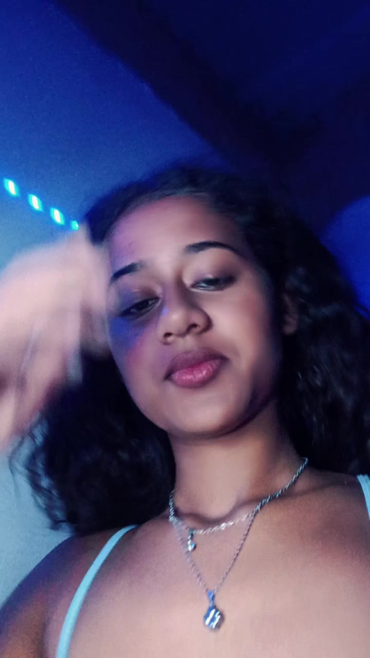 @indiazinha18