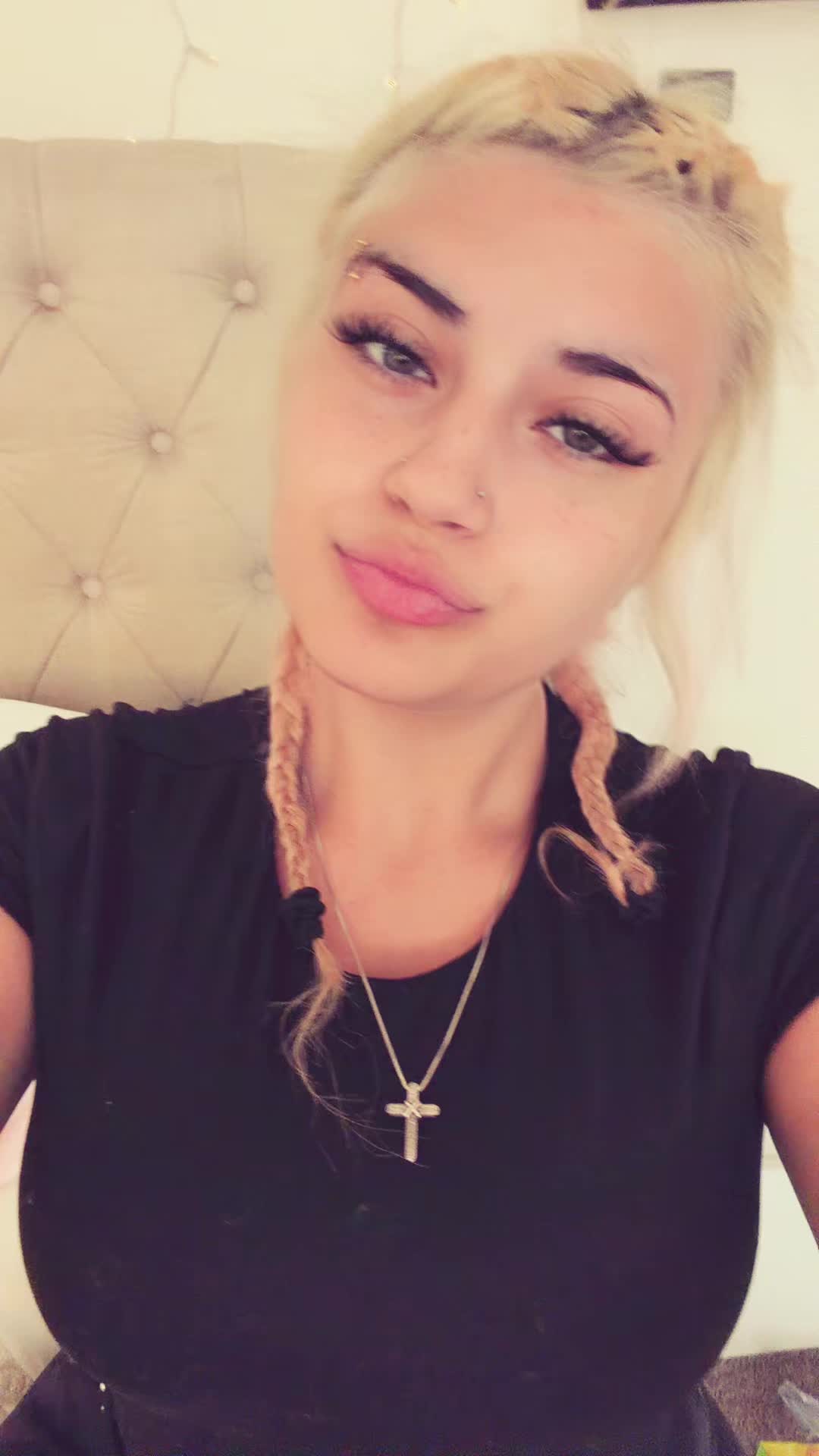 @Olivia💋