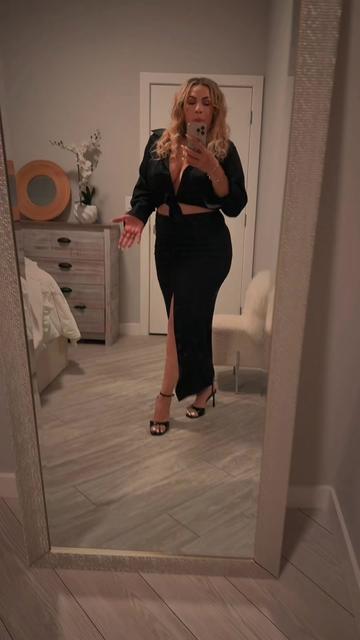 @🔥👑𝓠𝓾𝓮𝓮𝓷👑🔥