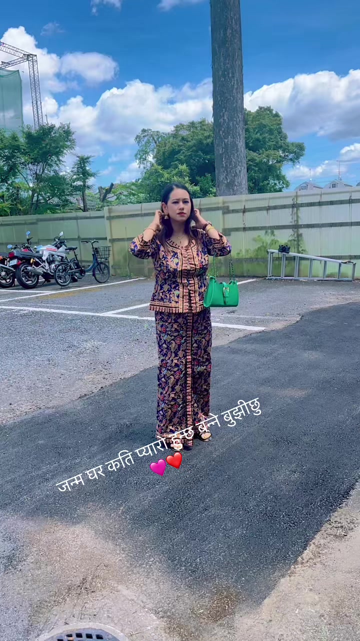 @Kamala khatri0
