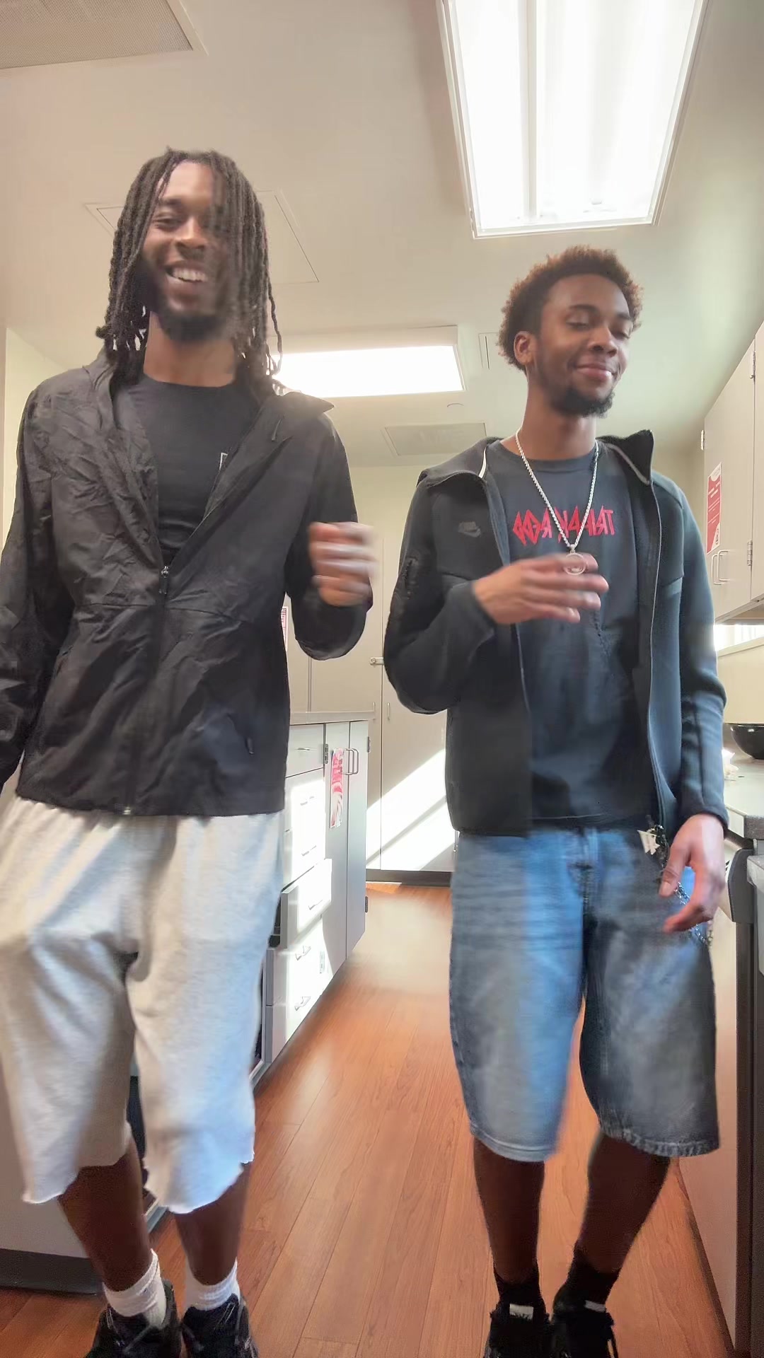 @C3tothurl_🕴️