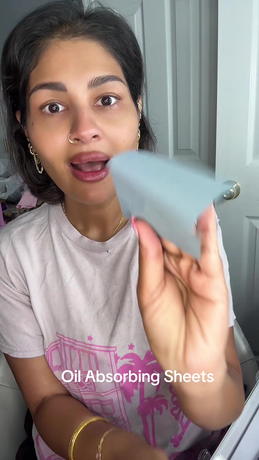 @MakeupLaveena