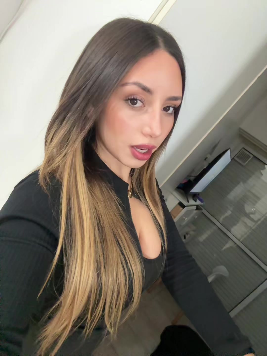 @Morechamorro_