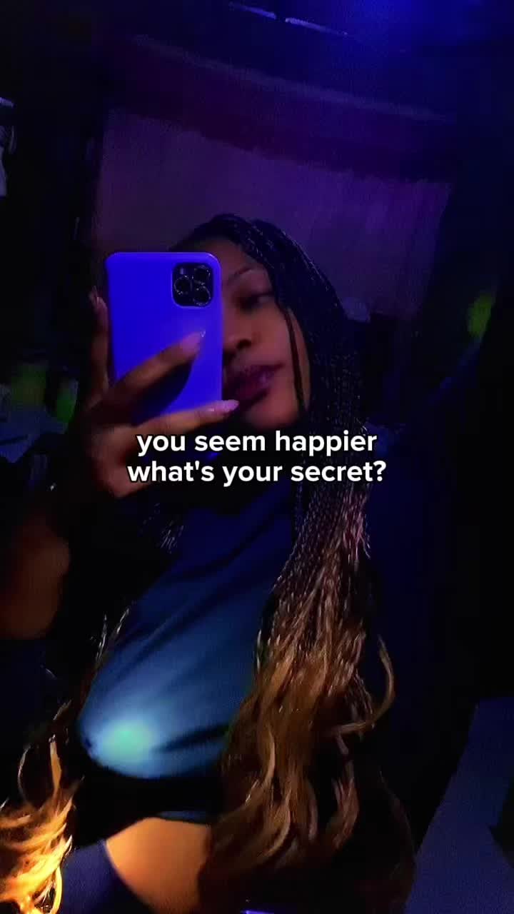 @LilyLups🦋