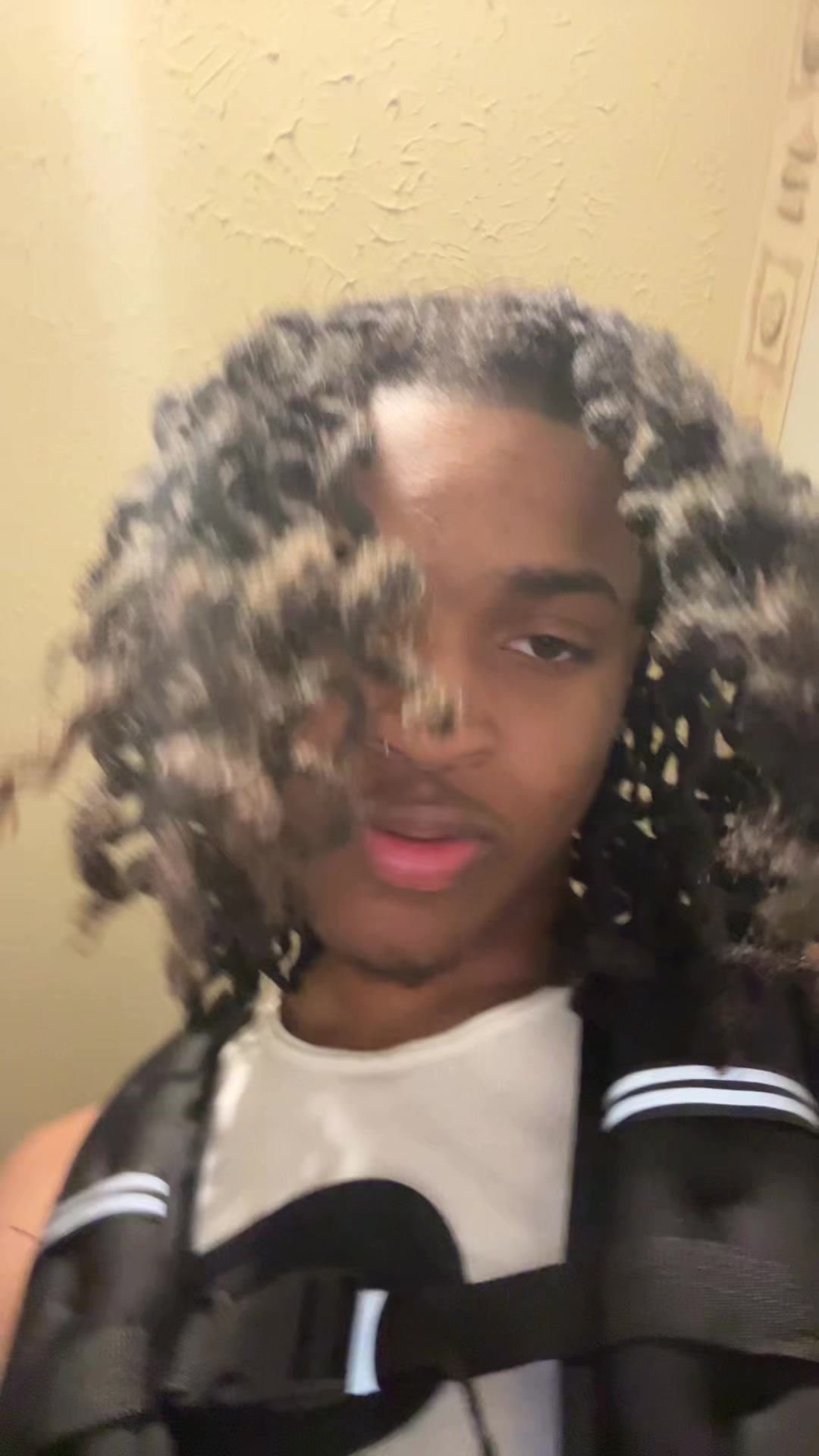 @Kb