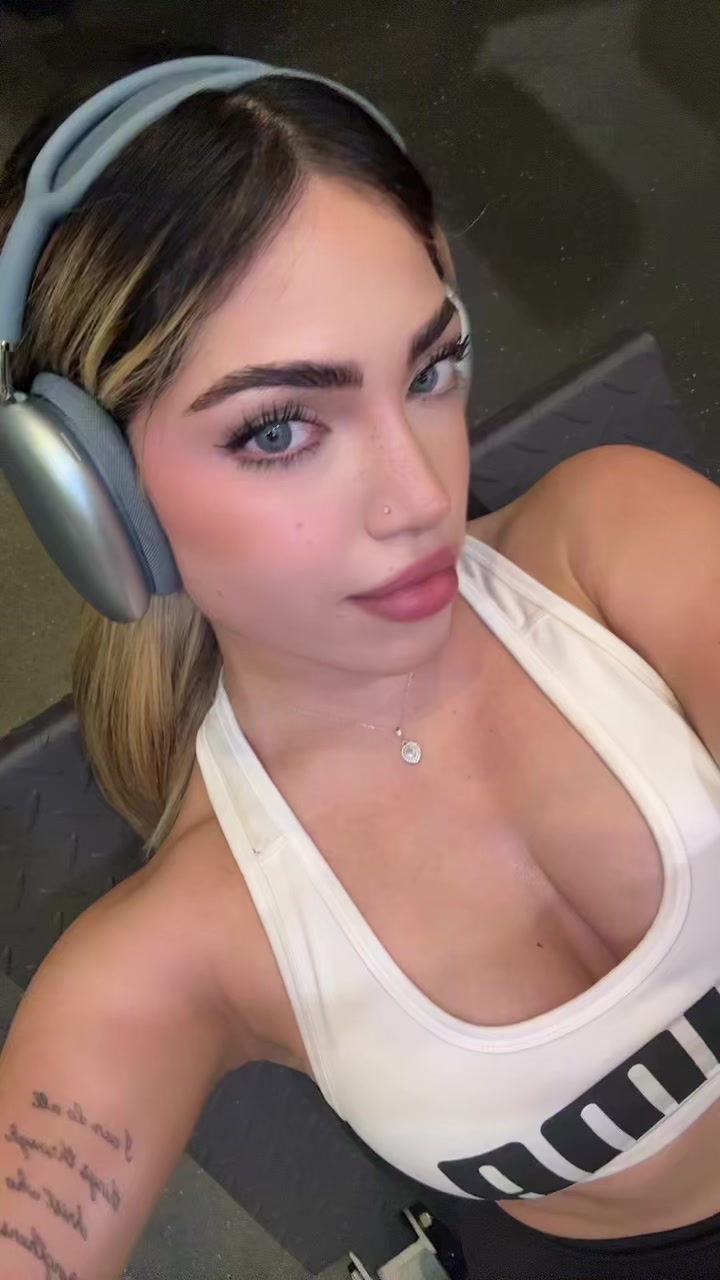 @Gabriela Rubin🦋