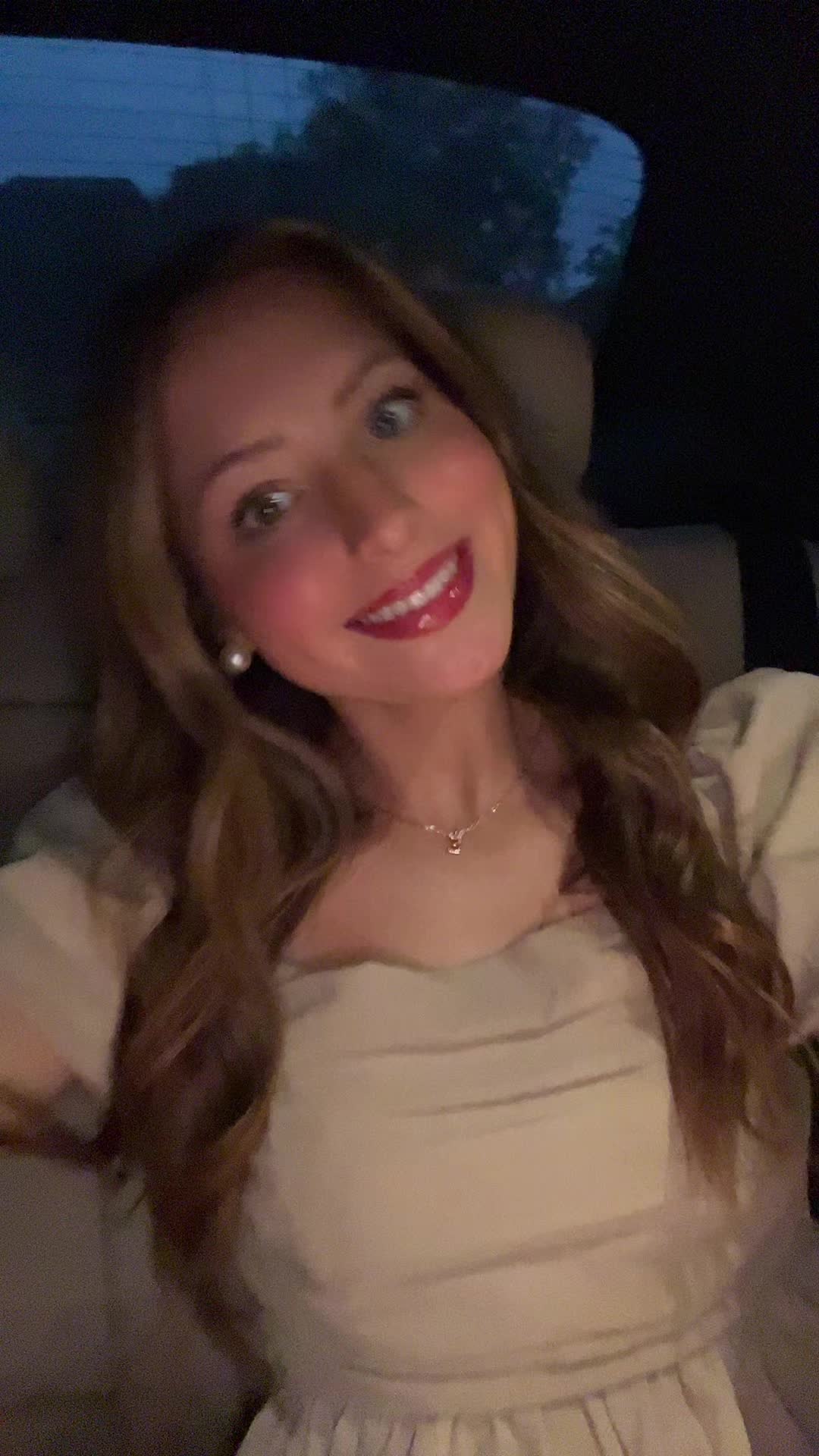 @Ellapaige
