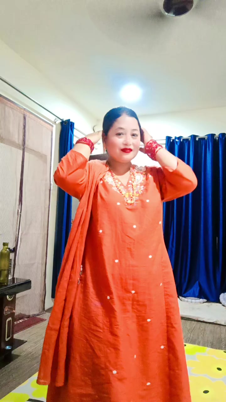 @saru gurung
