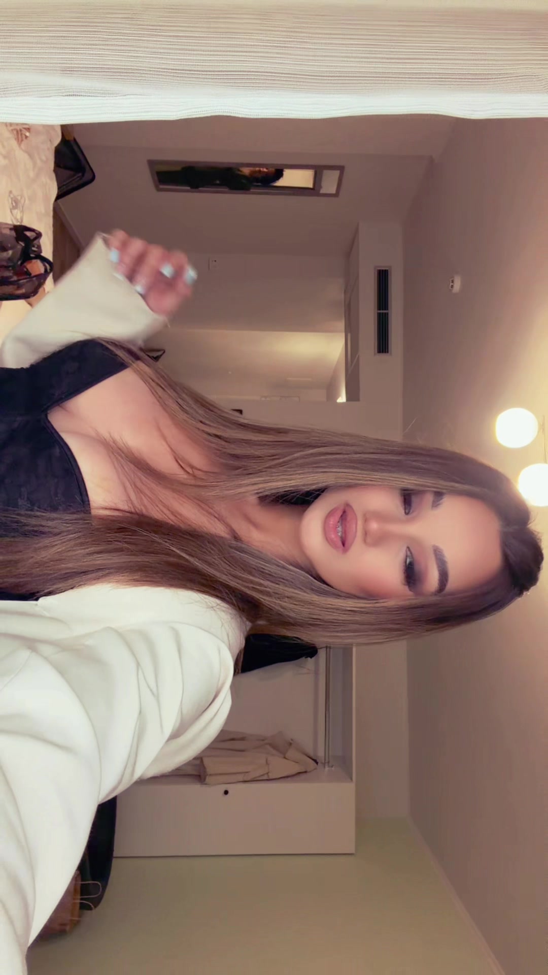 @kllariiica