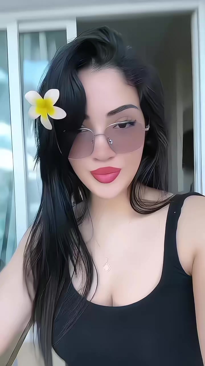 @oumaima