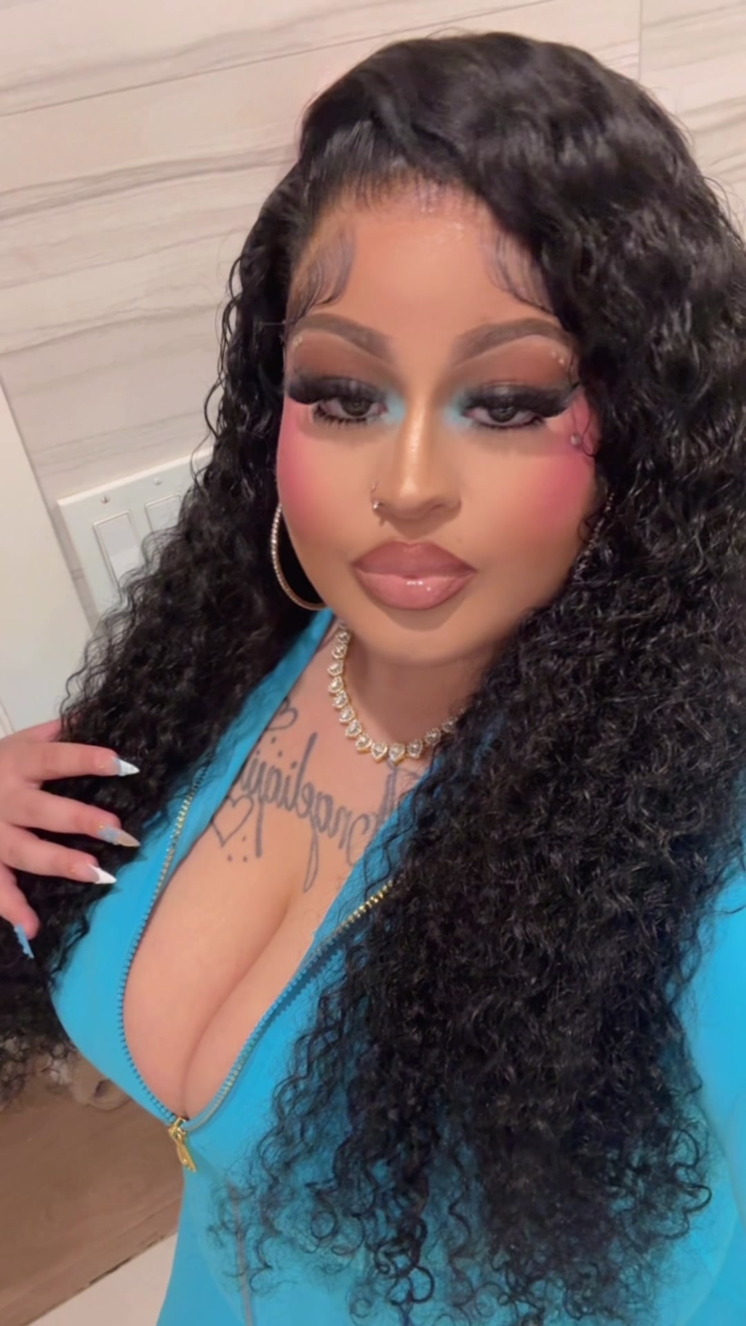 @OriginalForeign👑