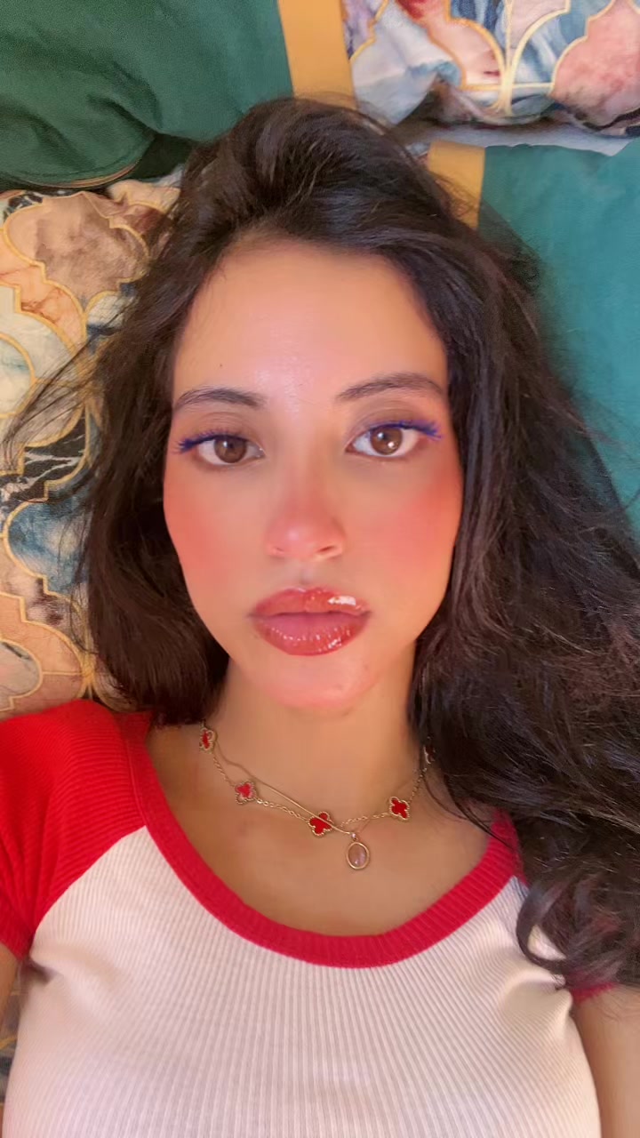 @3ssila🪞