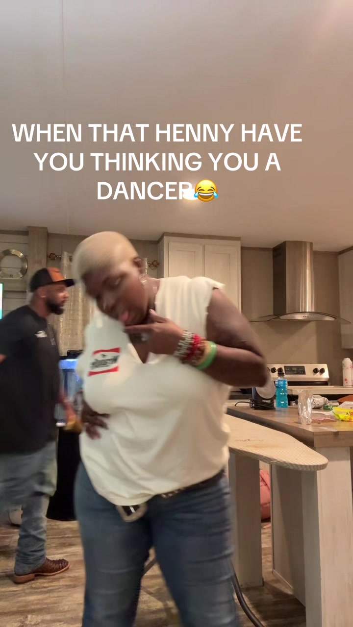 @TTOUCHEDBYGROWINGHAND