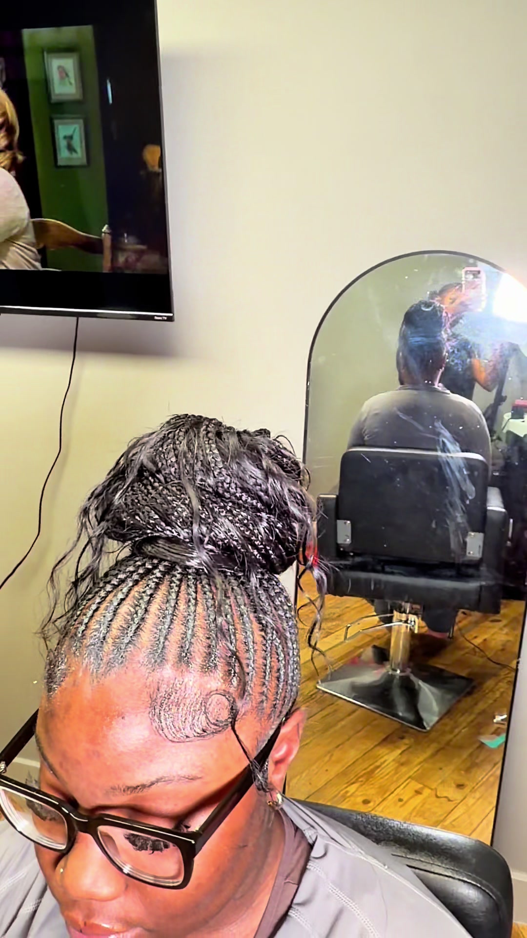 @HairByEssy