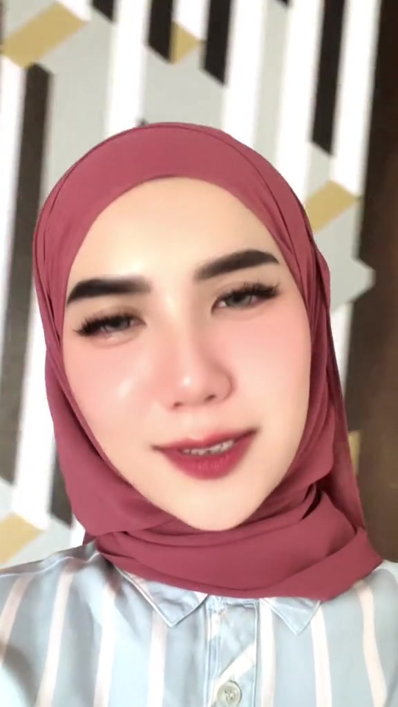 @Ira_shakirah