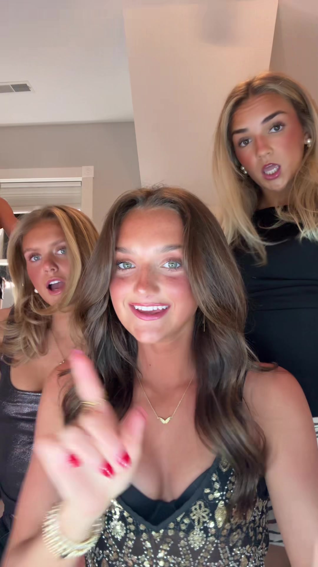 @Aveeee