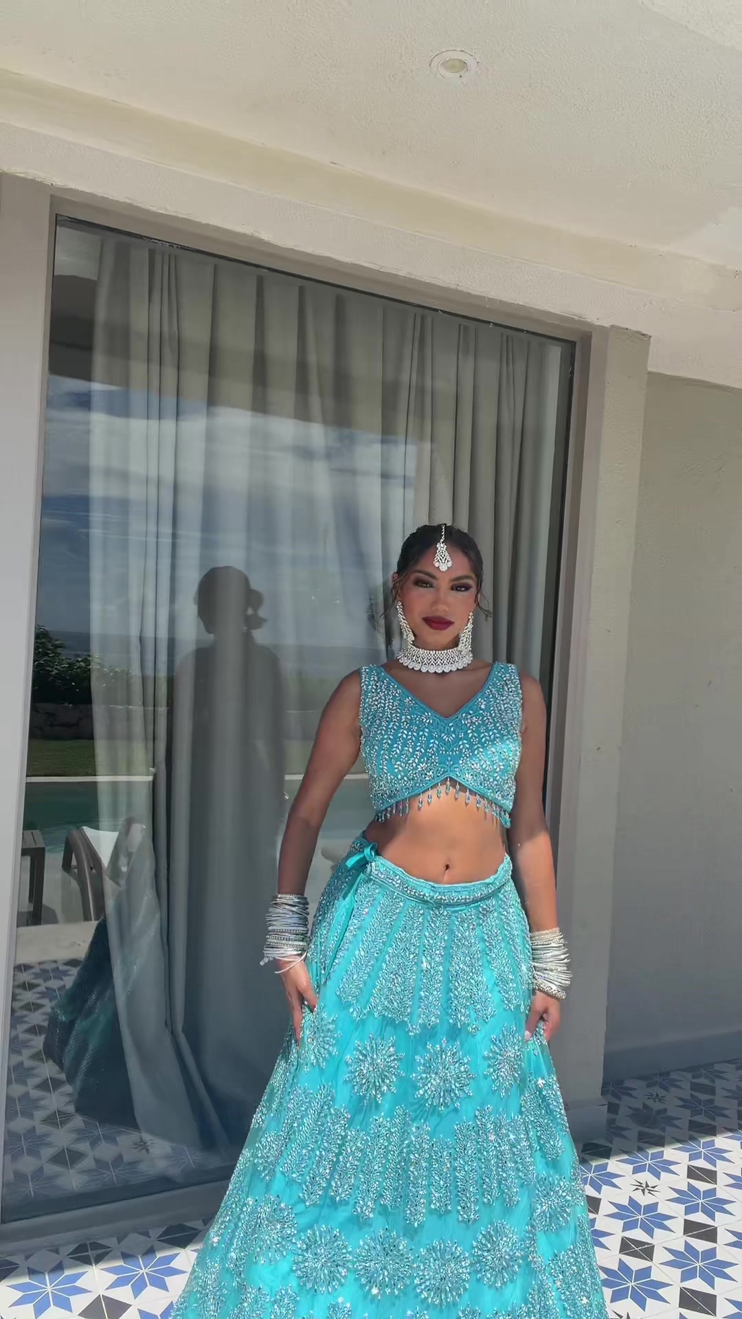 @Devina1216_