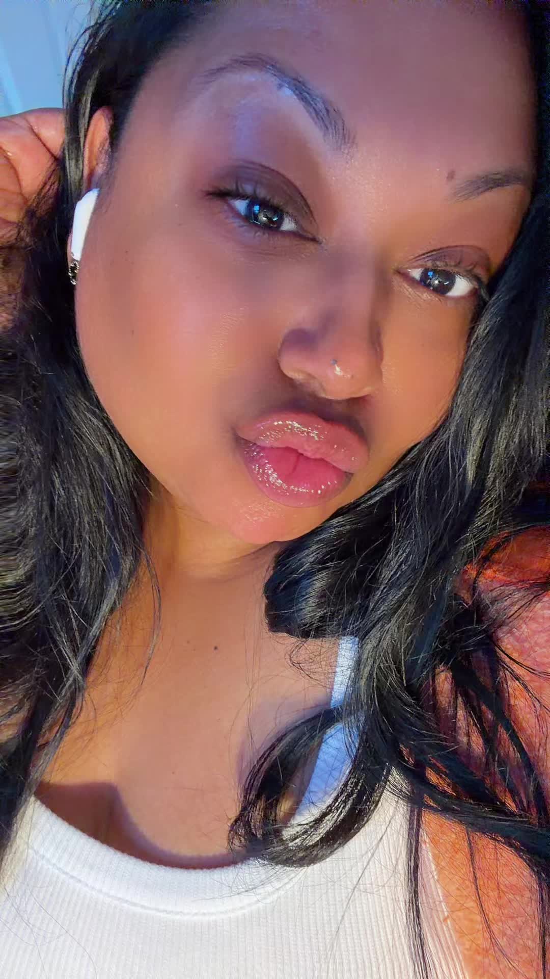 @Vickkii