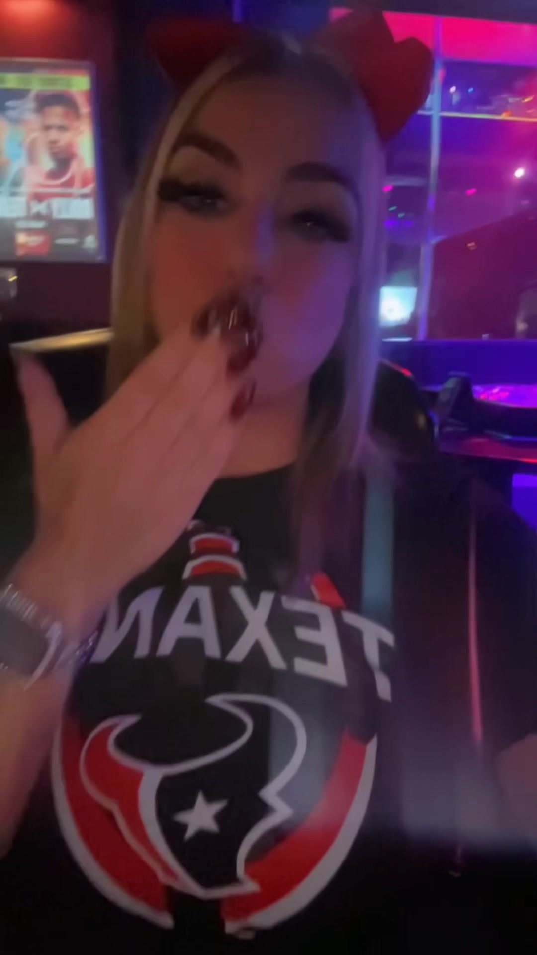 @Ladydestino
