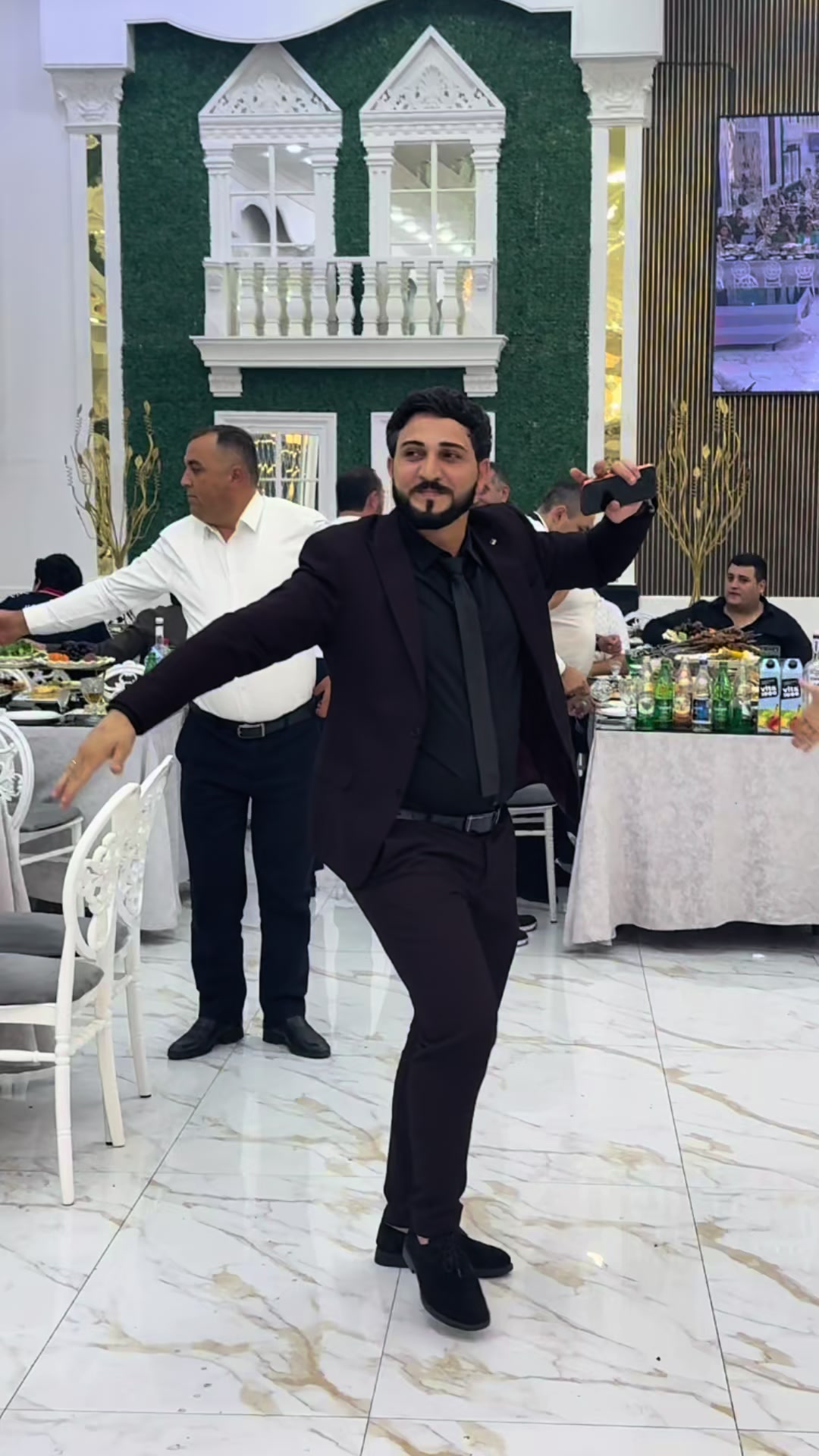 @müşfiq_