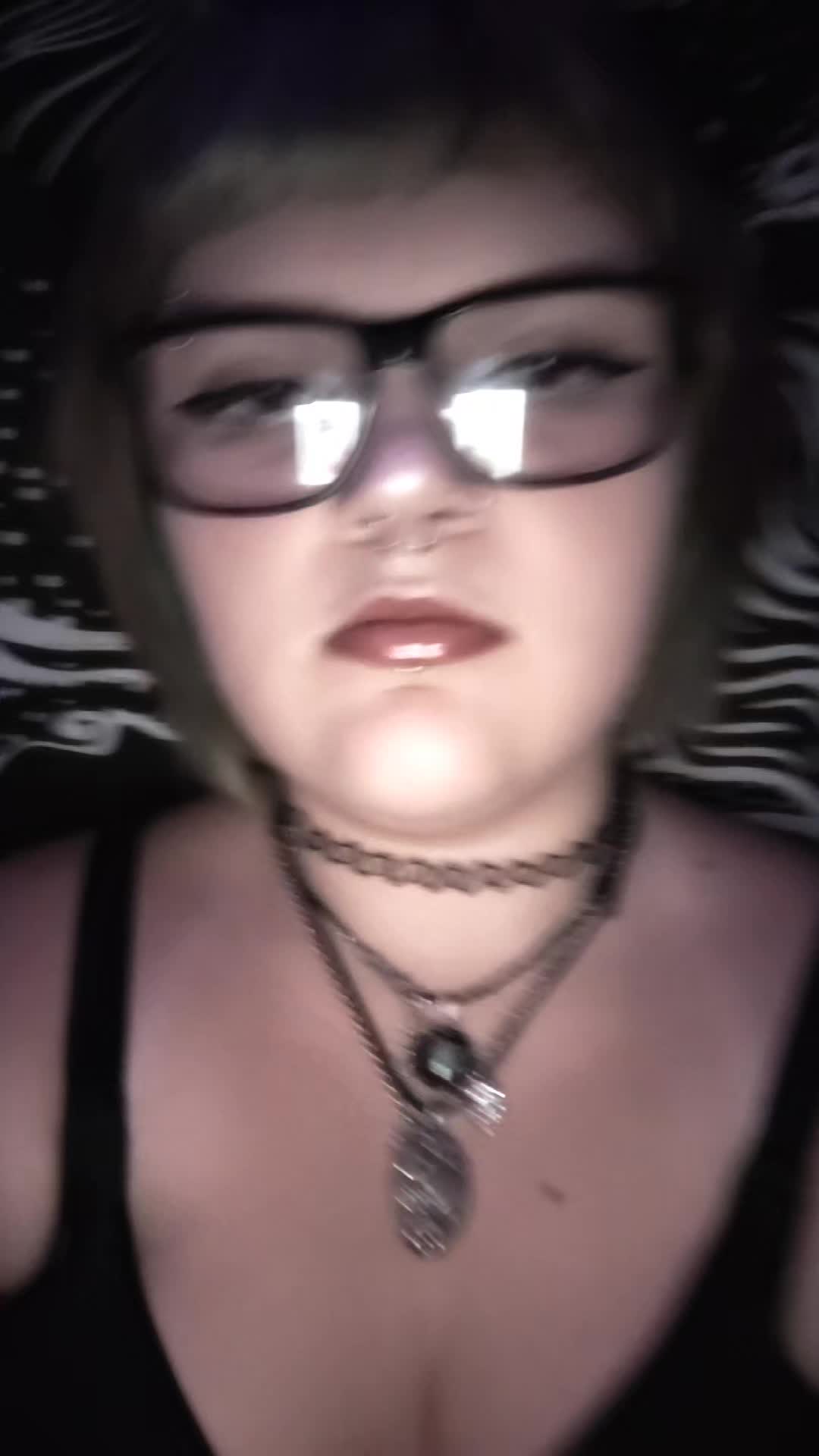 @x_livingdeadghoul_x