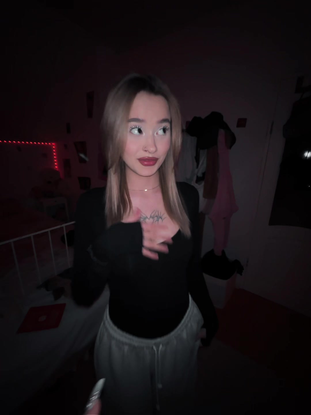 @Лейла