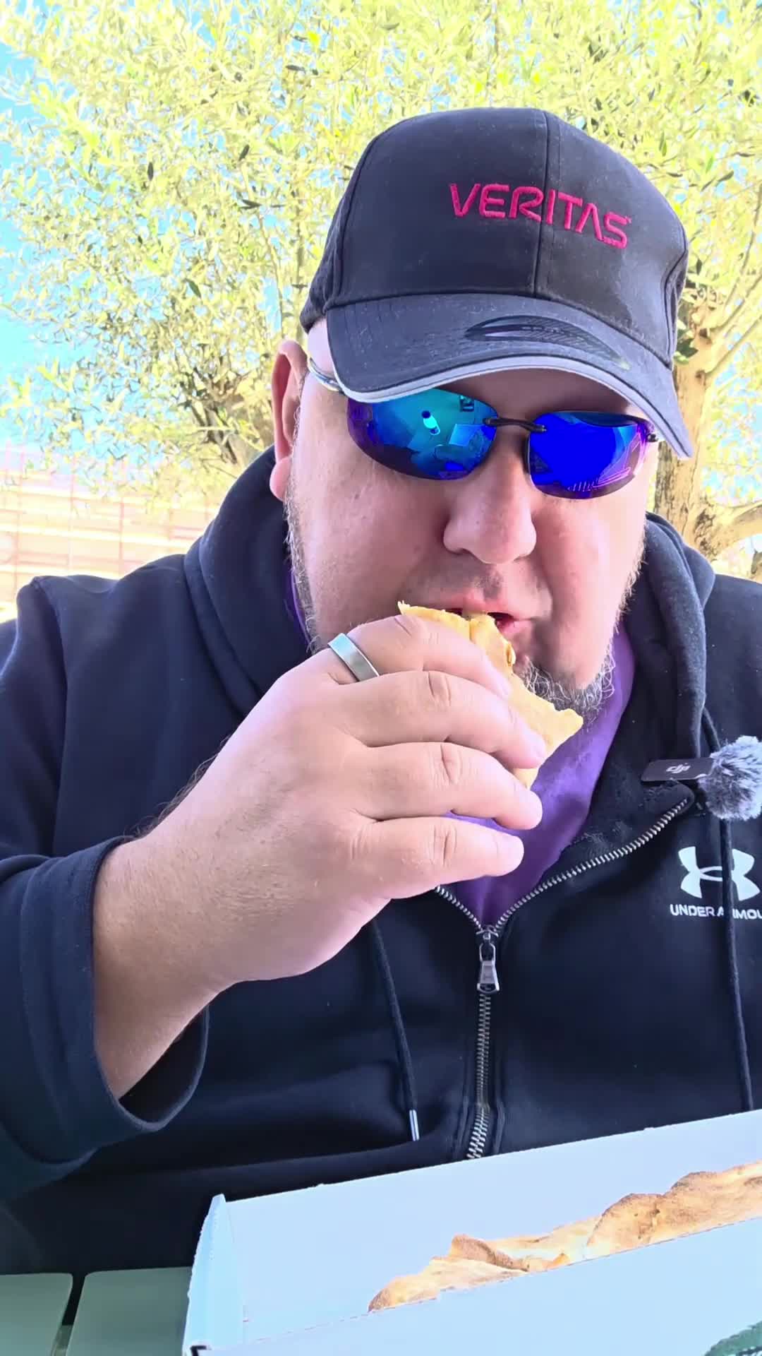 @shinysideout