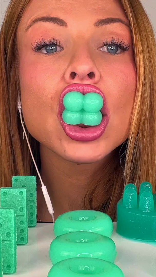 @HunniBee ASMR