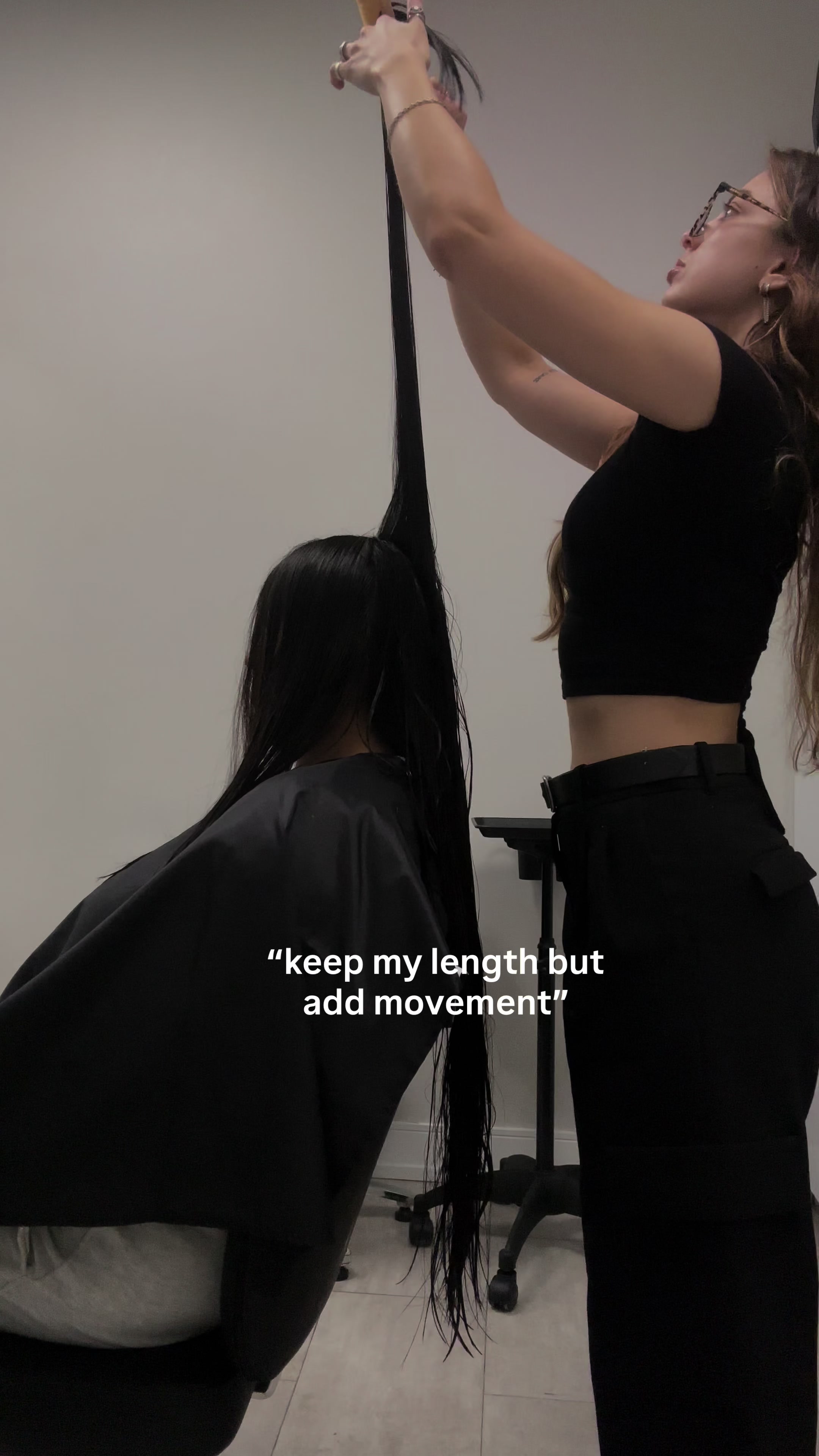 @Mya Groves | HAIRSTYLIST