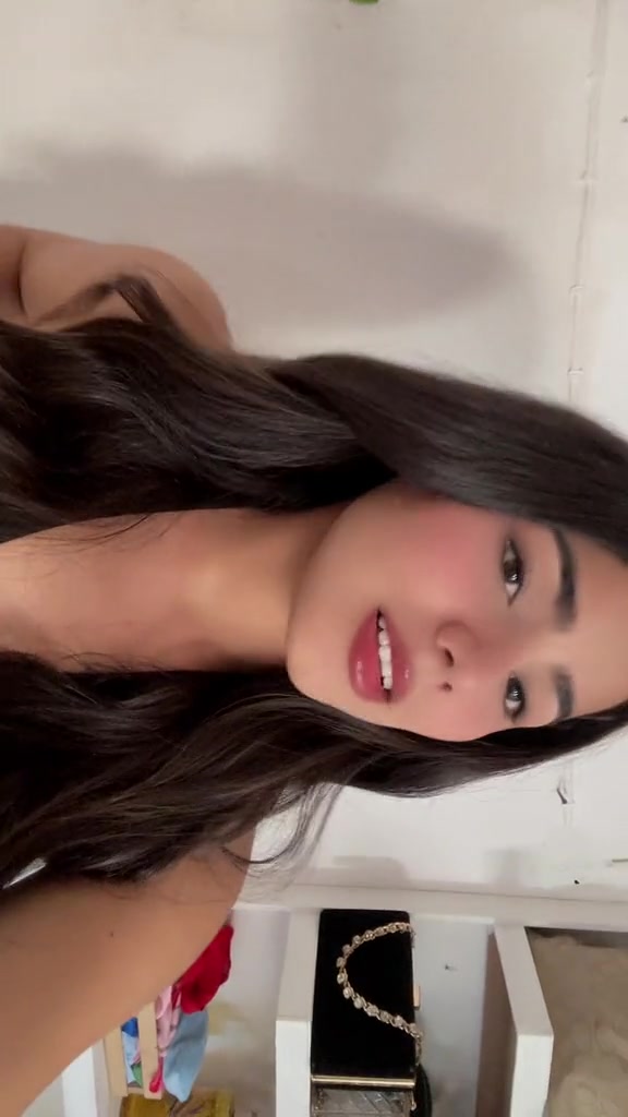 @Karen Garcia โจ