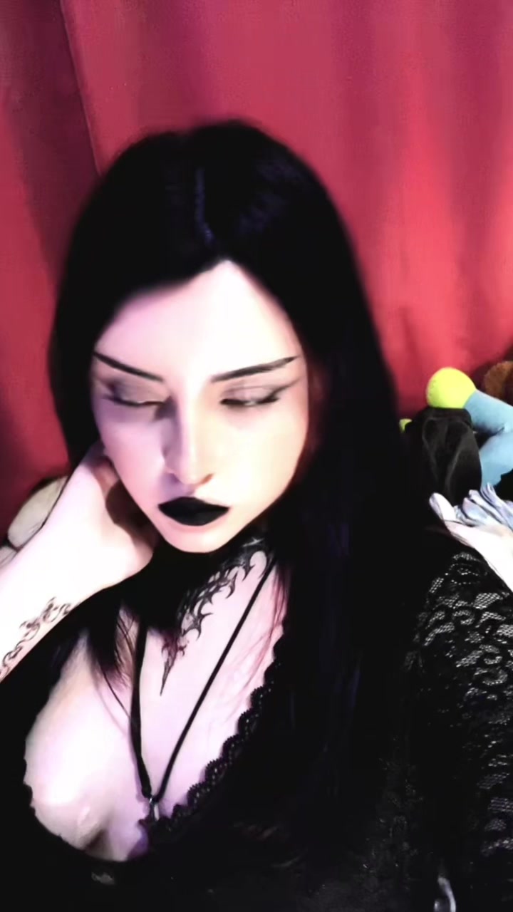 @🦇Arely🦇🐼