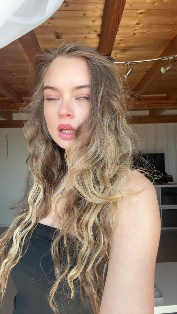 @Laura ✟ Eva