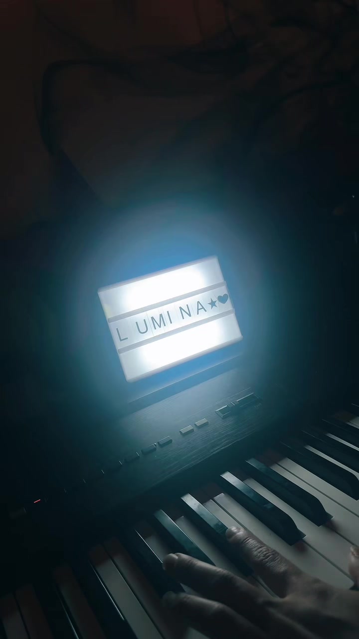 @lumina
