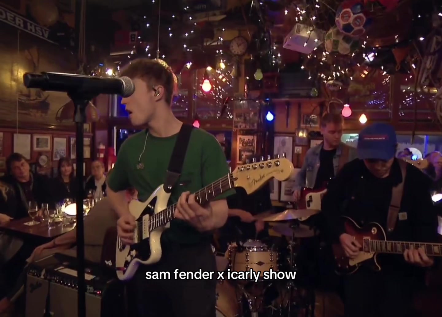 @fan of sam fender 🎸