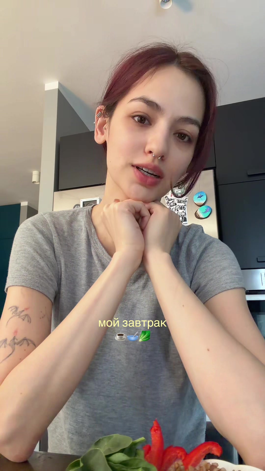 @vi