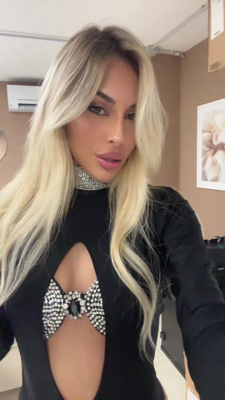@Annalisa🧃