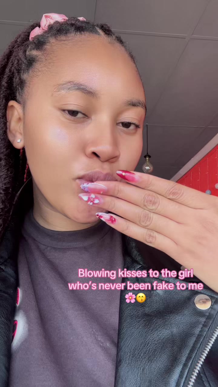 @Bambi🌸🤍