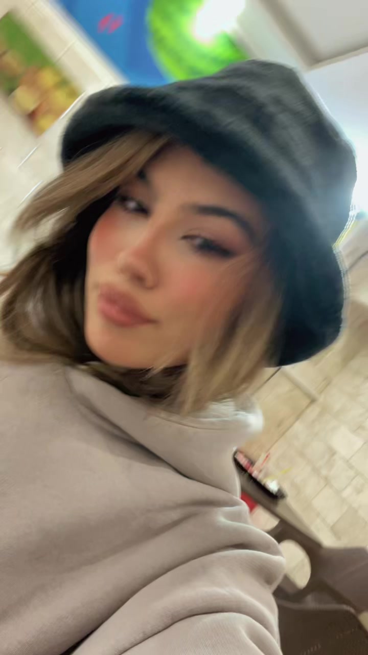 @Nastaran Azari