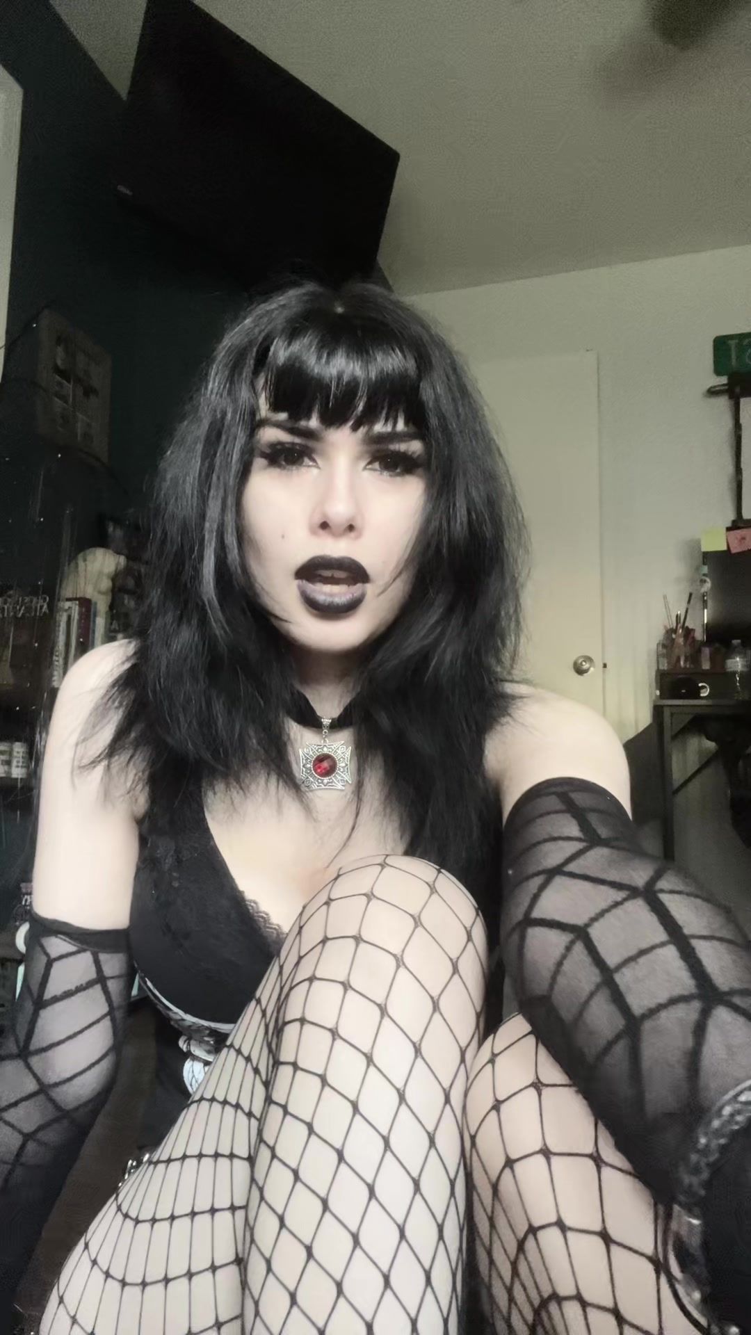 @Maria🦇