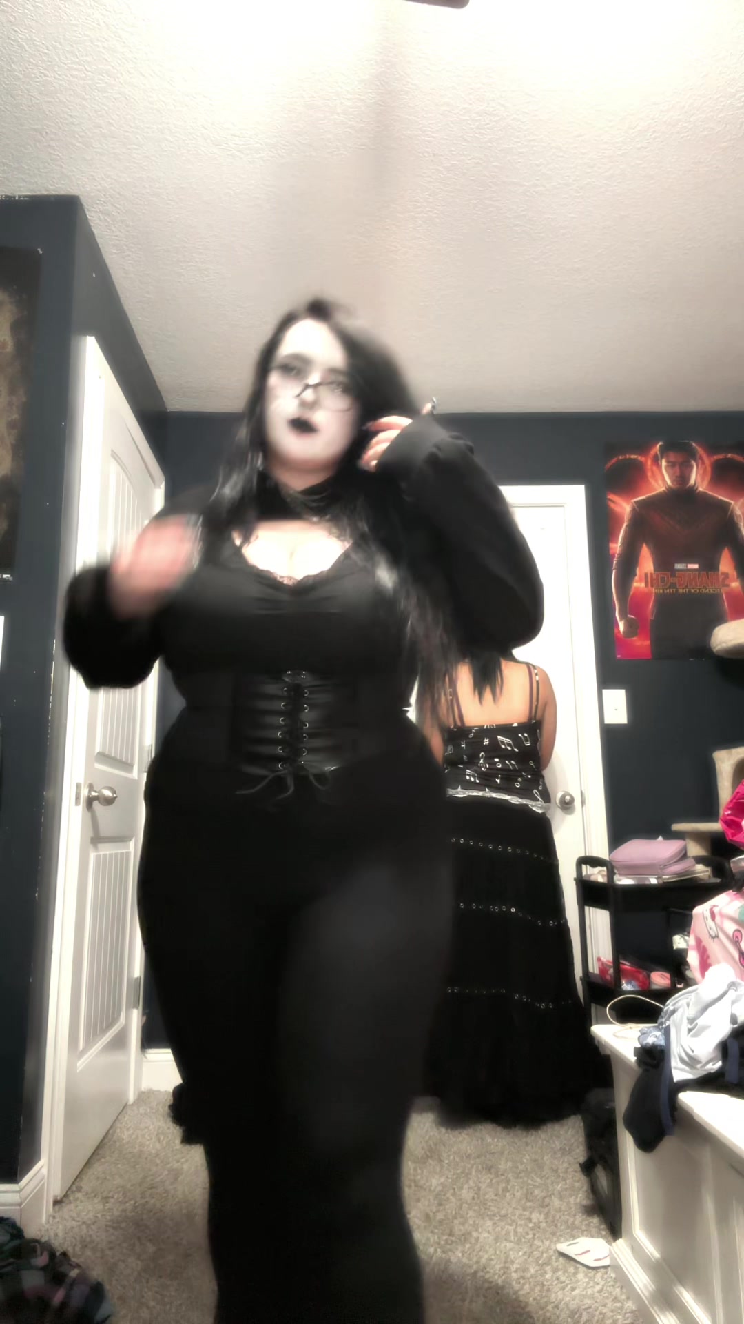 @cvntyy.v4mpires