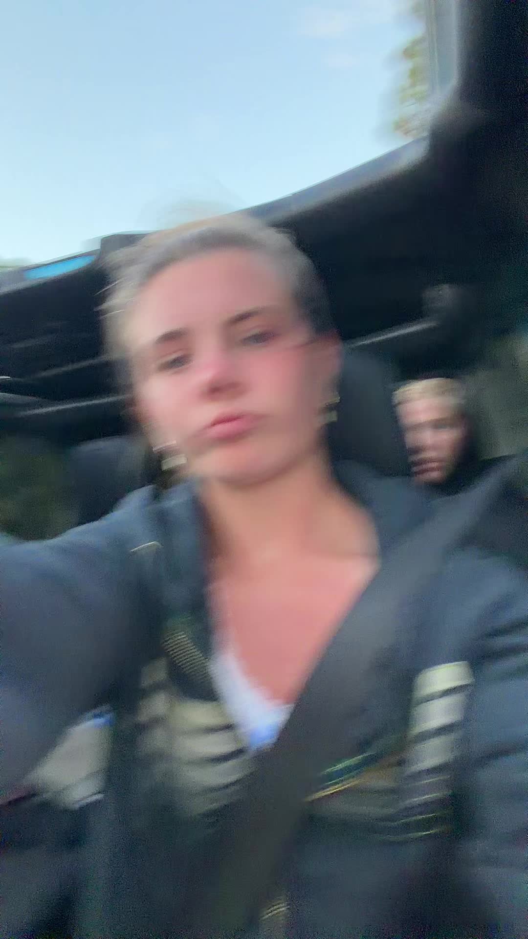 @JENNA🪩⚡️🫧