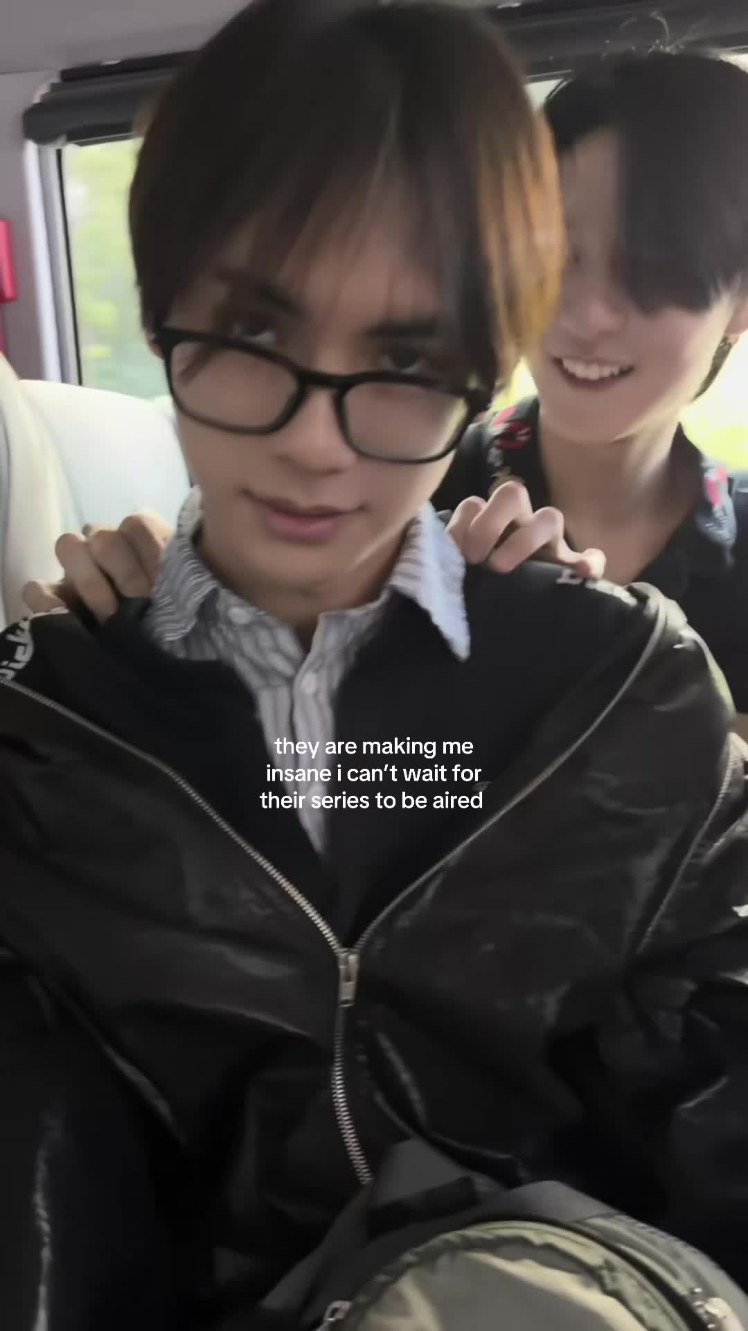 @₁₀₀₉ | a loser is right here
