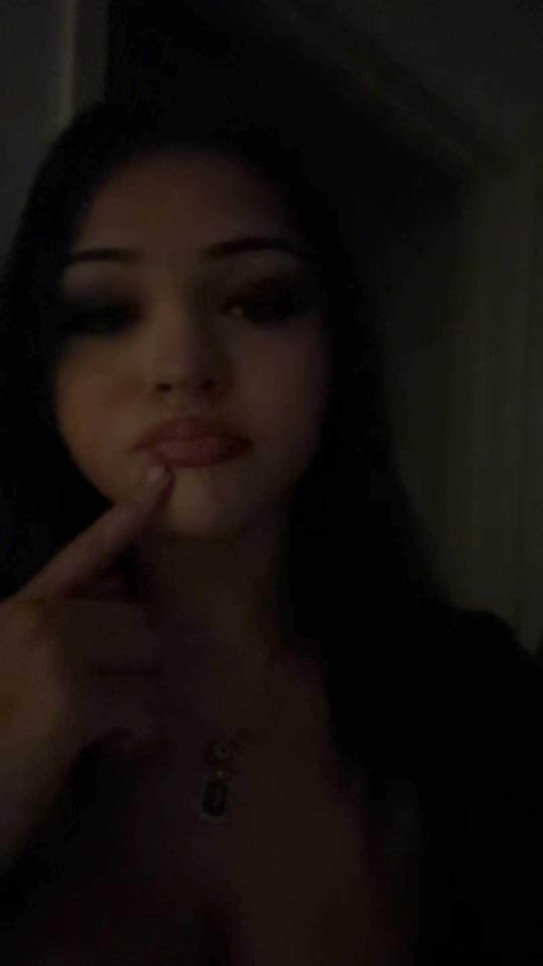 @Elisa