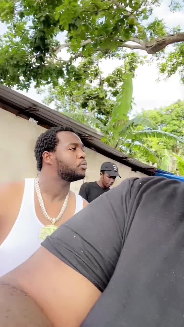 @Biggzmillion